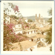 1971 Taxco Mexico Santa Prisca Church Snapshot Photo Bougainvillea Colonial Vtg picture