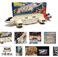 Mattel Space 1999 Eagle 1 Vintage 1976 100%COMPLETE BOX FIGS/GUNS/INSTRUCTIONS picture