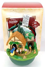 VTG Hallmark Snow White & The Seven Dwarfs Christmas Ornament With Original Box picture