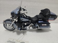 Franklin Mint Harley Davidson Ultra Classic Electra Glide Peace Officer B11E302 picture