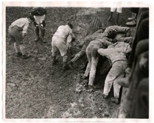 c.1920's PRESS PHOTO - THE SAINT ANDREW'S WALL GAME ETON WALL GAME picture