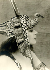 THEDA BARA in an Egyptian Headdress - Movie Star Image - 5 x 7 inch Photo picture