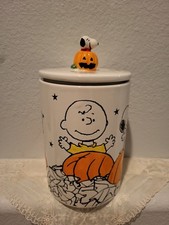 Peanuts CHARLIE BROWN And Gang HALLOWEEN Ceramic Cookie Jar New Pumpkin Patch picture