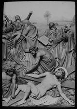 ANTIQUE Glass Magic Lantern Slide THE CRUCIFIXION NO11 C1900 PHOTO OF SCULPTURE picture
