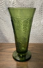 Vintage Indiana Glass Harvest Grape Vase Avocado Colony Green Footed MCM 7.75
