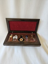 Mini Perfume Set Byzance Calèche Cabochard First Eau de Givenchy in Wood box  picture