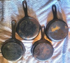 Lot of 4 Cast Iron Skillets - vintage Wagner & Griswalds picture