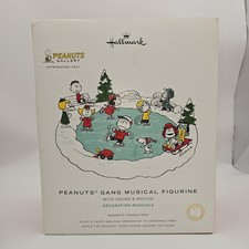 Hallmark Peanuts Gang Musical Figurine Ice Skating Tabletop Works In Box 2021 picture