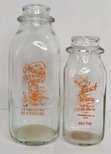 Vintage Laesch Dairy Glass Milk Bottles Pint & Half Pint Clown Bloomington, IL picture