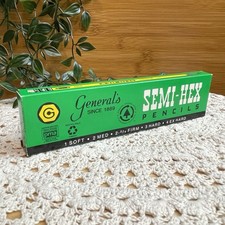 Vintage General's Semi-Hex No. 2 Pencils 12 Pack Green Box Made In USA Cedar picture