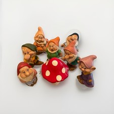 Disney Snow White & the Seven Dwarfs Ceramic Figurine Lawn Set 1977 Hand Painted picture