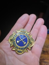 Fire Battalion Cheif City Of Portland Oregon Gold Badge. 1996 Obsolete picture