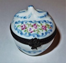 LIMOGES FRANCE BOX~ VINTAGE FLORAL APPLE ~ PINK ROSES ~ SIGNED 