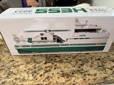 Hess 2023 Ocean Explorer Toy Truck Gas & Oil White/Green w/ Box picture