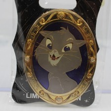 A4 Disney WDI MOG LE Pin Cat Portraits Yzma The Emperor's New Groove Gold Frame picture