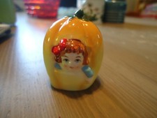 Vtg Enesco Novelty Nursury Rhyme Salt & Pepper Shaker Peter Peter Pumpkin Eater  picture