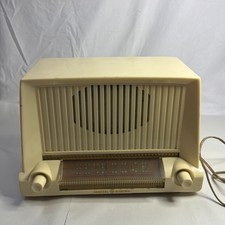 1951 General Electric “Musaphonic” Tube Radio Model 422 picture