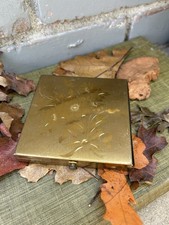 Vintage Dorset Fifth Avenue Makeup Powder Floral Compact Case.  Gold Tone metal picture