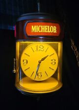 Michelob Beer Vintage 1970s Rotating Lighted Clock Sign Ad Bar Man Cave Decor picture