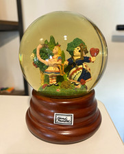 ⁠Vintage 1992 Fitz and Floyd Alice in Wonderland Musical Snow Globe Queen Hearts picture