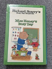 Richard Scarry’s Busy Day Storybooks 4 HC Miss Honey Firefighter Murphy Hump NEW picture
