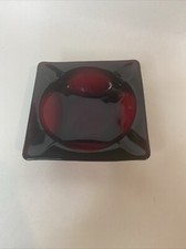 VINTAGE RUBY RED GLASS ASHTRAY SQUARE 4.5