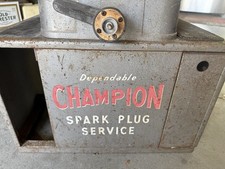 VINTAGE 1940s CHAMPION SPARK PLUG CLEANER AND TESTER ~ NICE RESTORATION PROJECT picture
