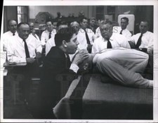 1959 Press Photo Josh Liberator demonstrate CPR to fire dept Lt Ed Corrigan picture
