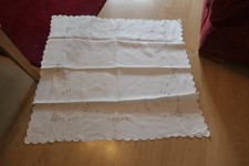 Vintage  White square Tablecloth (7) scalloped edges picture