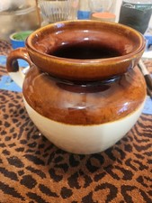 R.R.P. Co. Roseville OH. Vintage Two tone One Handle Bean Pot / Crock Excellent  picture