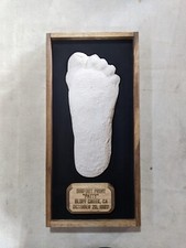 Bigfoot Patterson Patty Footprint Cast Display picture
