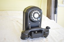 Rare & Beautiful Automatic Electric Telephone Model 35 picture