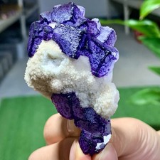 370G Natural Purple Fluorite Edged Cube Crystal Mineral Specimen/China picture