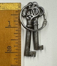 🌿 🗝2 Antique Hollow Barrel Skeleton Keys Cloverleaf Bow Vintage Furniture  picture