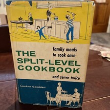 Vintage 1967 Family Meals The Split-Level Cookbook Recipes Vg Hardcover picture