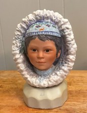 Cybis Eskimo boy bust / 