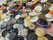 Huge Vintage Sewing Buttons Lot 2 lbs 1.4 oz Mixed Colors 