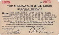 1928 Minneapolis & St Louis Railroad employee pass - work crew picture