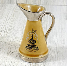 Wade Pottery Souvenir Ewer Pitcher Piccadilly Circus Square Eros Ireland 3.5