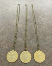 Vintage Caesars Palace Las Vegas Gold-tone Medalion Pendant & Chain - Rare picture