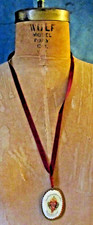 Antique Apostleship of prayer Sacred heart scapular necklace picture