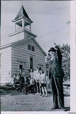 1964 John Mcgiver Wife 10 Children Home W Fulton Middleburg Ny Photo 7X9 picture