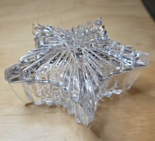 Vintage F. X. Nachtmann Bleikristallwerke GmbH Crystal Star shaped box and lid picture