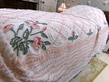 Romantic Pink Rose Vtg Chenille Bedspread White Cotton Full Size picture