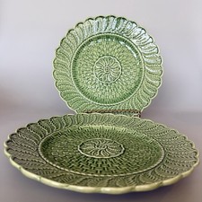 2 Vintage Portugal Bordallo Pinheiro Basketweave Green Dinner Plates 10.5” picture