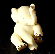 LENOX CLASSIC IVORY MINIATURES SITTING ELEPHANT, Porcelain, 3