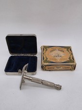 Vintage Japanese 4 Piece Safety Razor & Velvet Lined Metal Casewith Shipper picture