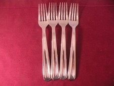 Set of 4 GS Gourmet Settings DIVA Glossy Stainless 18/10 Dinner Forks 8 1/8