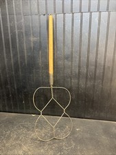 VTG Bat Wing Style Rug Beater Wood Handle Metal Primitive Farmhouse 29