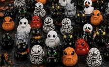 60Pcs Halloween Mini Resin Ducks, Miniature Resin Duck Figures Novelty Halloween picture